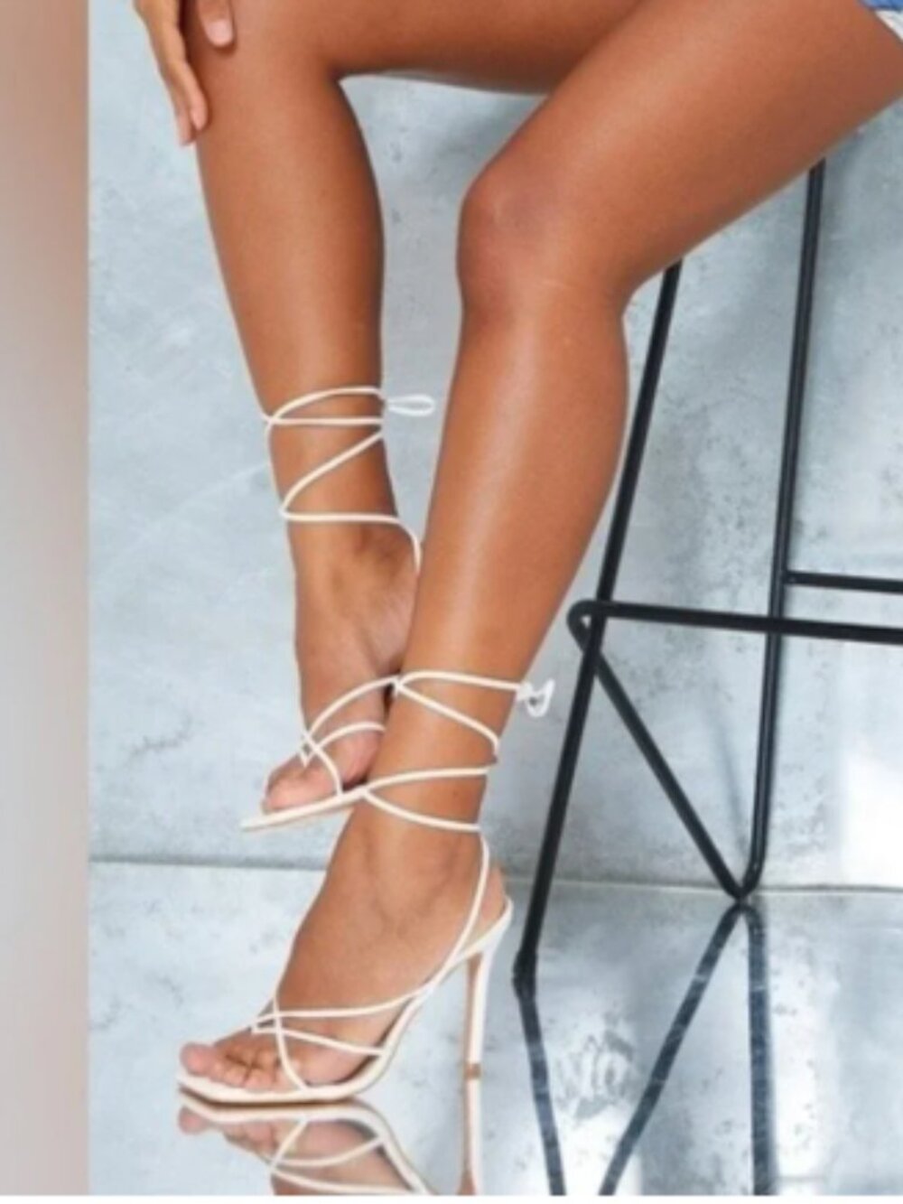 Lace Up Heels in White Size 38